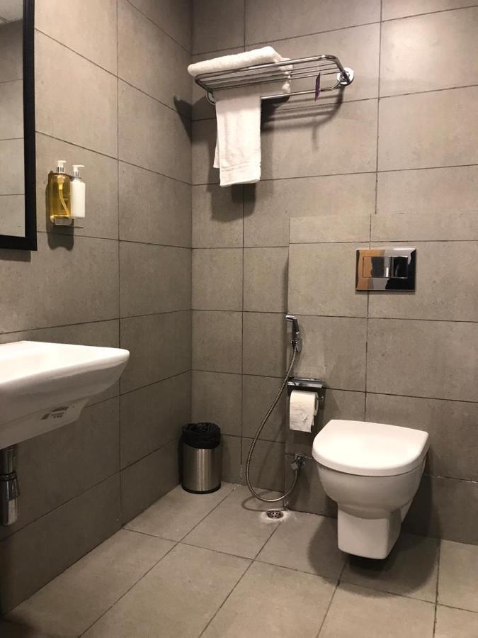 Hotel Aarkay Palace Badarpur Екстериор снимка