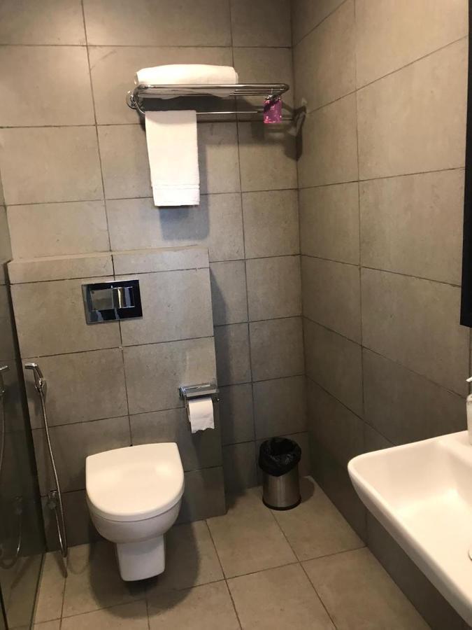 Hotel Aarkay Palace Badarpur Екстериор снимка